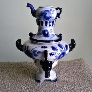 Vintage Russian USSR Handmade Porcelain GZHEL Cobalt Blue And White Samovar